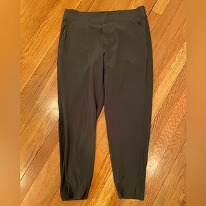 Athleta Brooklyn Ankle Pants in Olive Green